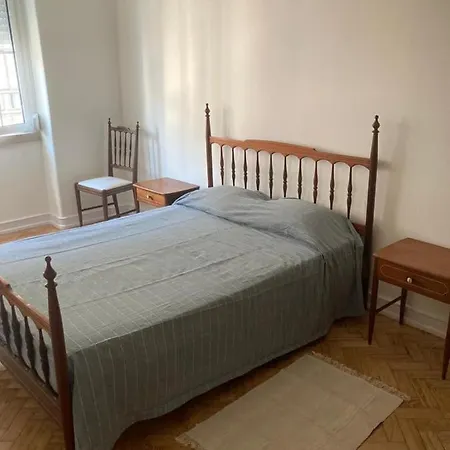 Apartment Apartment, Nobre
